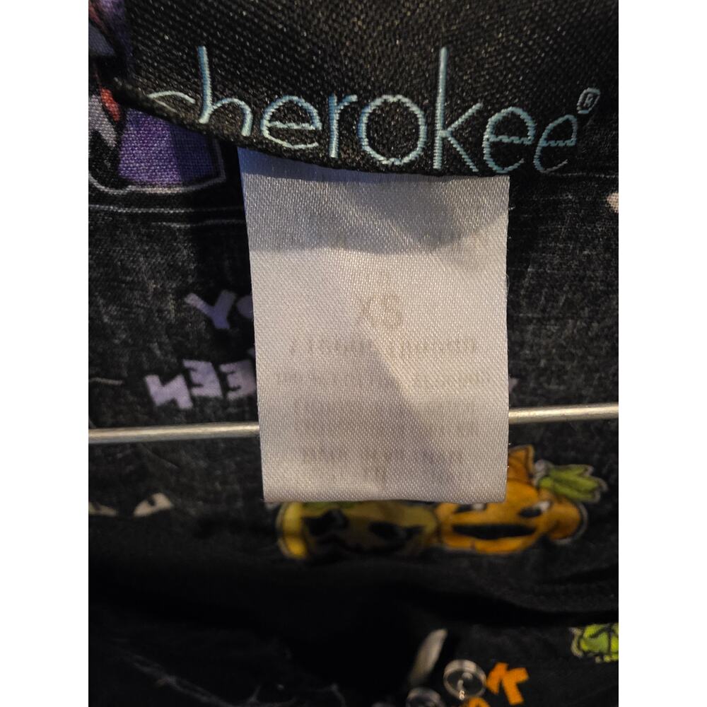 Cherokee Medical Scrub Top XS Womens Black Halloween Pumpkin Print Top - Picture 4 of 5